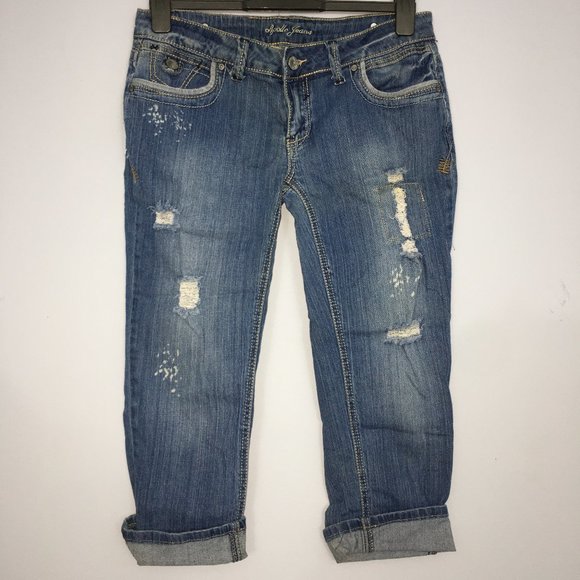 Apollo Jeans Denim - Apollo Juniors 9/10 Destroyed Embroidered Studded Med Wash Lo Rise Crop Jeans